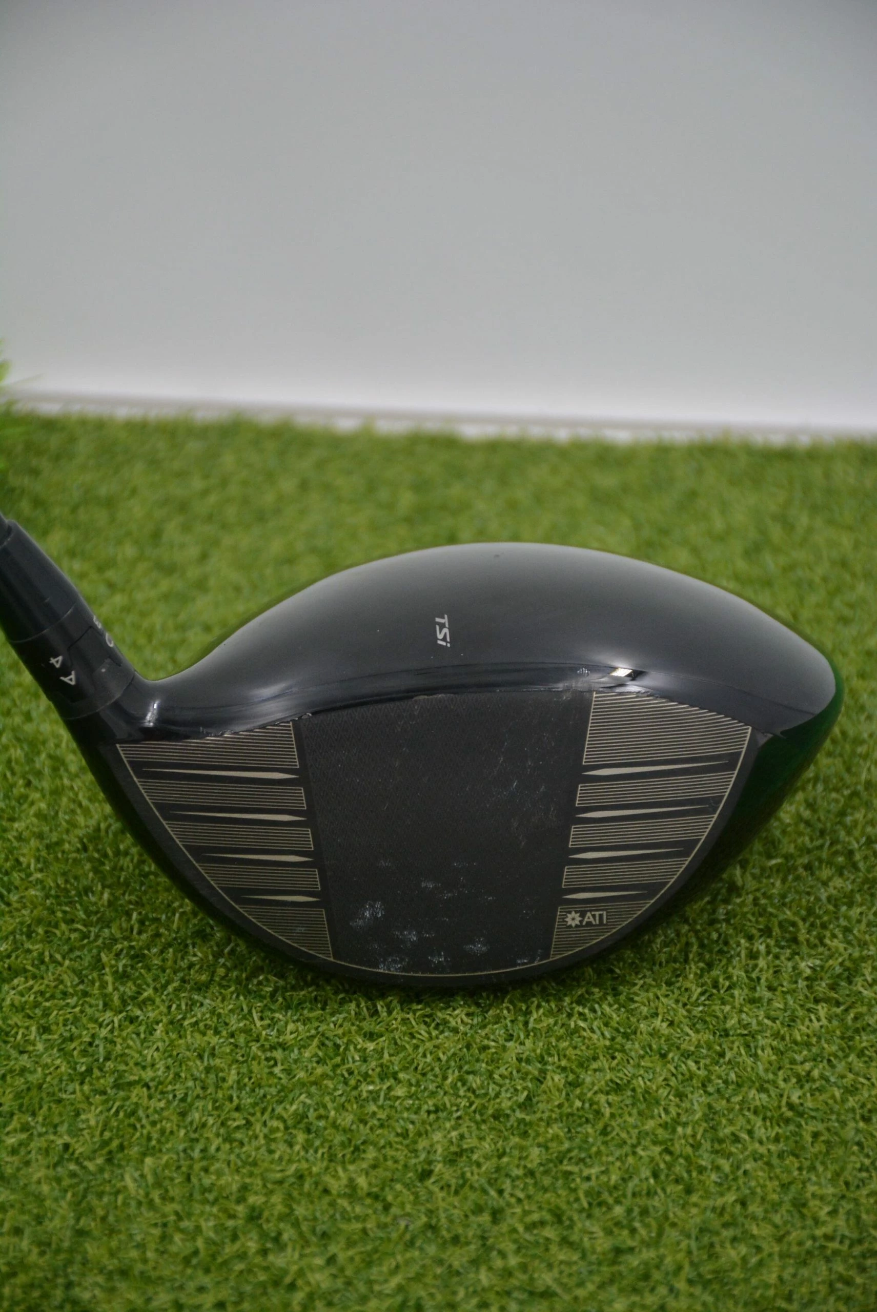 GolfRoots Lefty Titleist TSi2 9 Degree Driver R Flex - Image 3